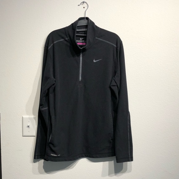 Nike Therma-Fit